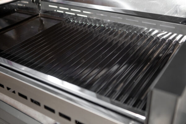 Parrilla a gas Tromen Malbec - Imagen 9