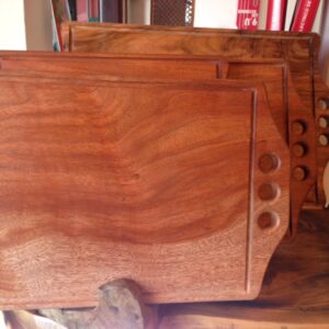 Tablas de corte,lechoneras, platos, copetineras