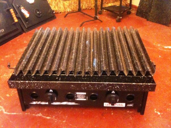 Parrilla a gas 60cm Con Tapa, Faldon O con Carro - Imagen 3