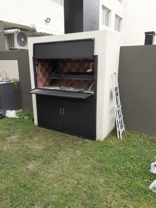 Cerramiento parrilla con Puertas Abatibles - Imagen 4
