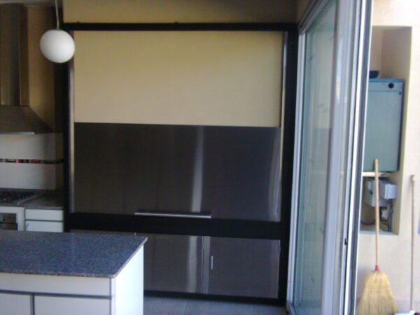 Puertas Guillotina Inoxidables - Imagen 3
